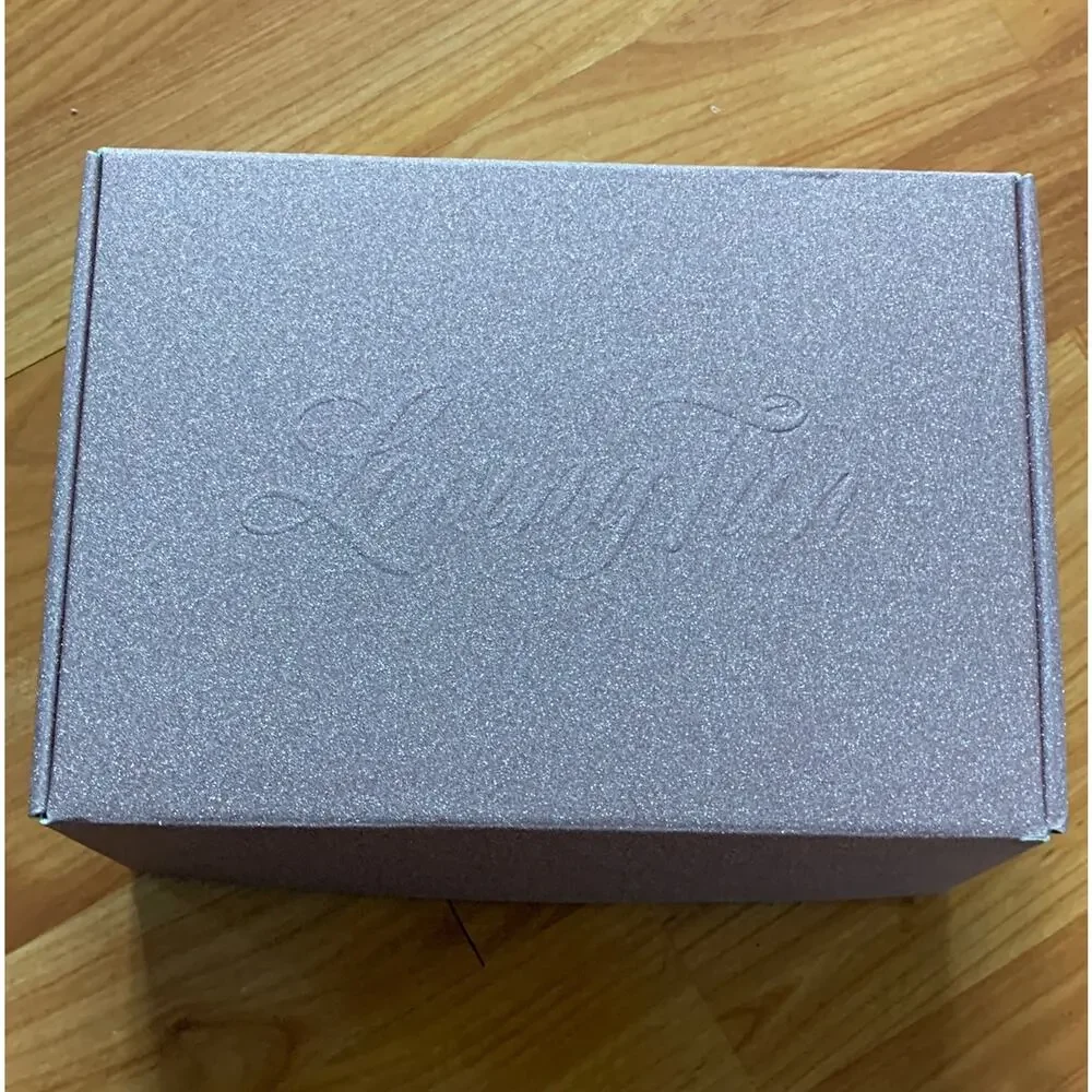Loving‎ Tan empty glittery box